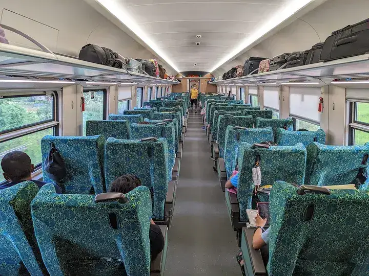Imagen ferroviaria de Laos
